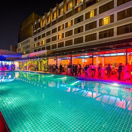 Nagaworld Hotel & Entertainment Complex Phnom Penh Exterior foto