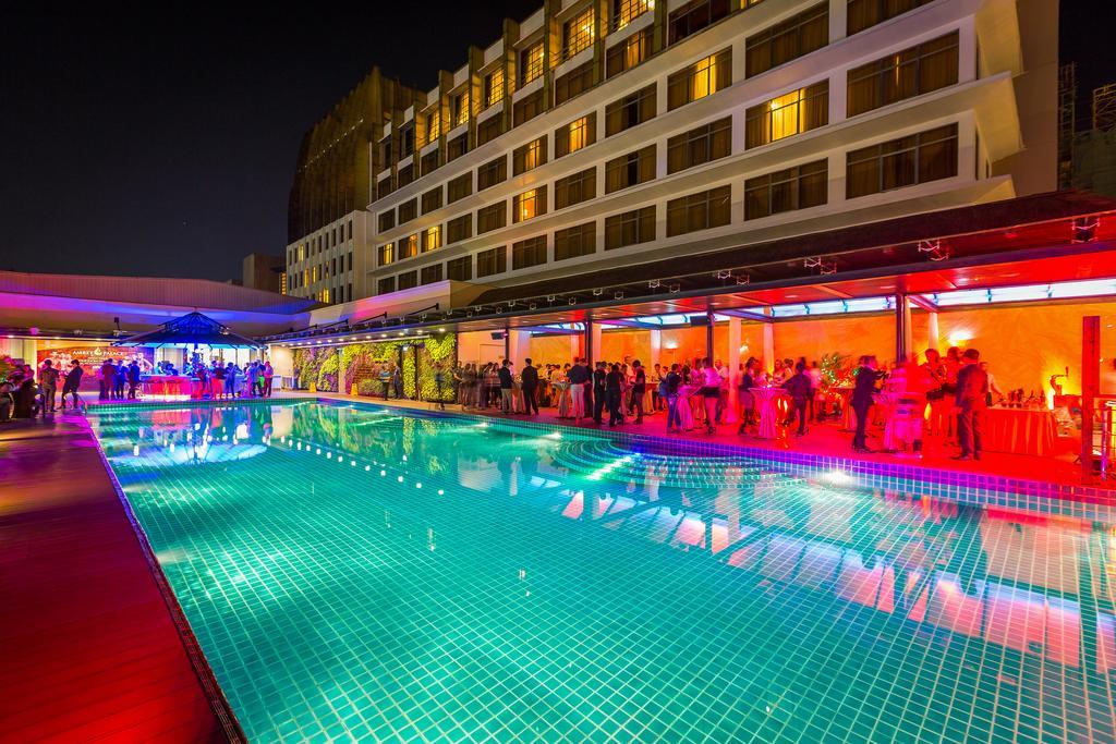 Nagaworld Hotel & Entertainment Complex Phnom Penh Exterior foto