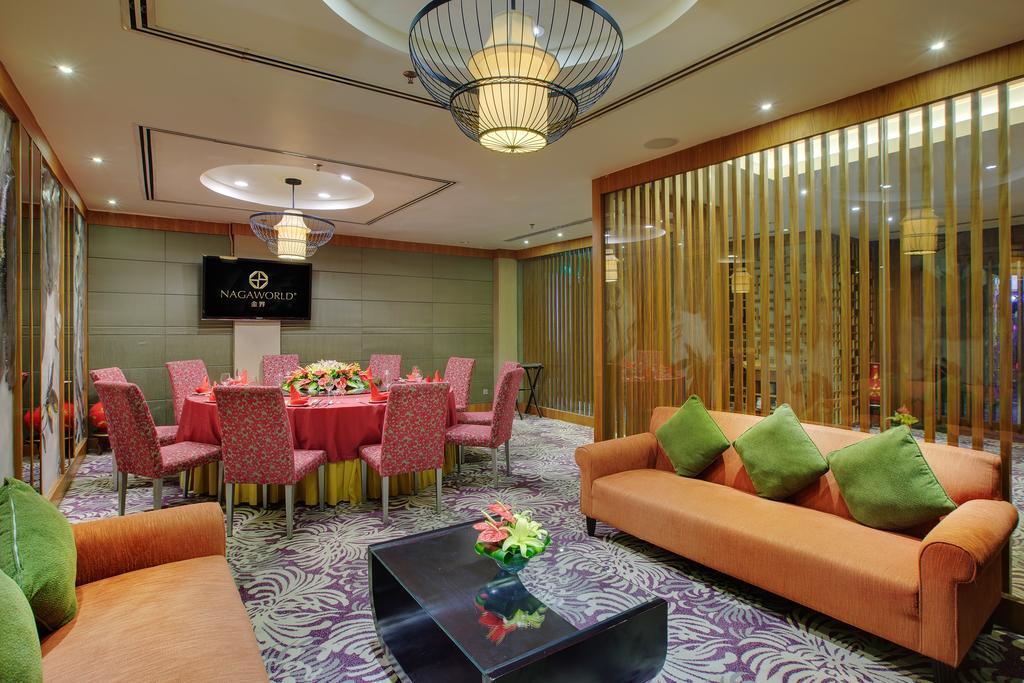 Nagaworld Hotel & Entertainment Complex Phnom Penh Exterior foto