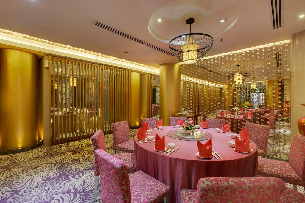 Nagaworld Hotel & Entertainment Complex Phnom Penh Exterior foto