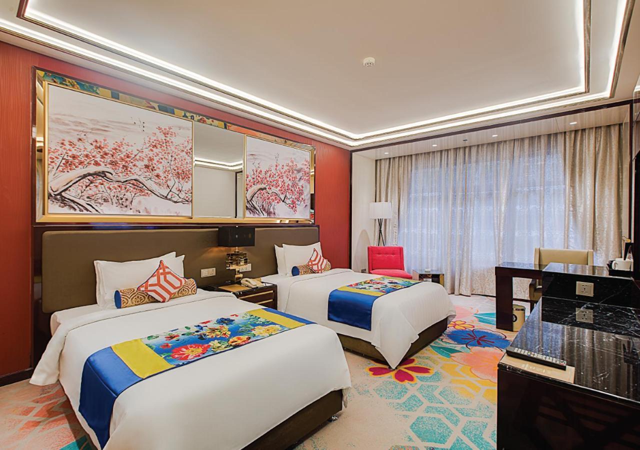 Nagaworld Hotel & Entertainment Complex Phnom Penh Exterior foto